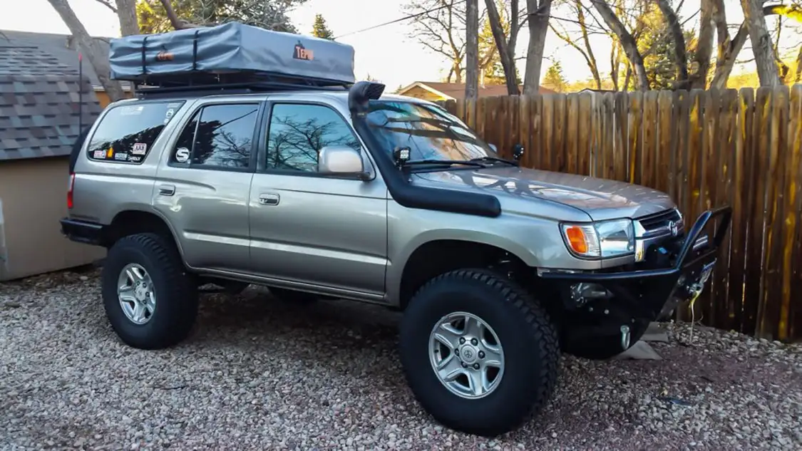 modified toyota with snorkel