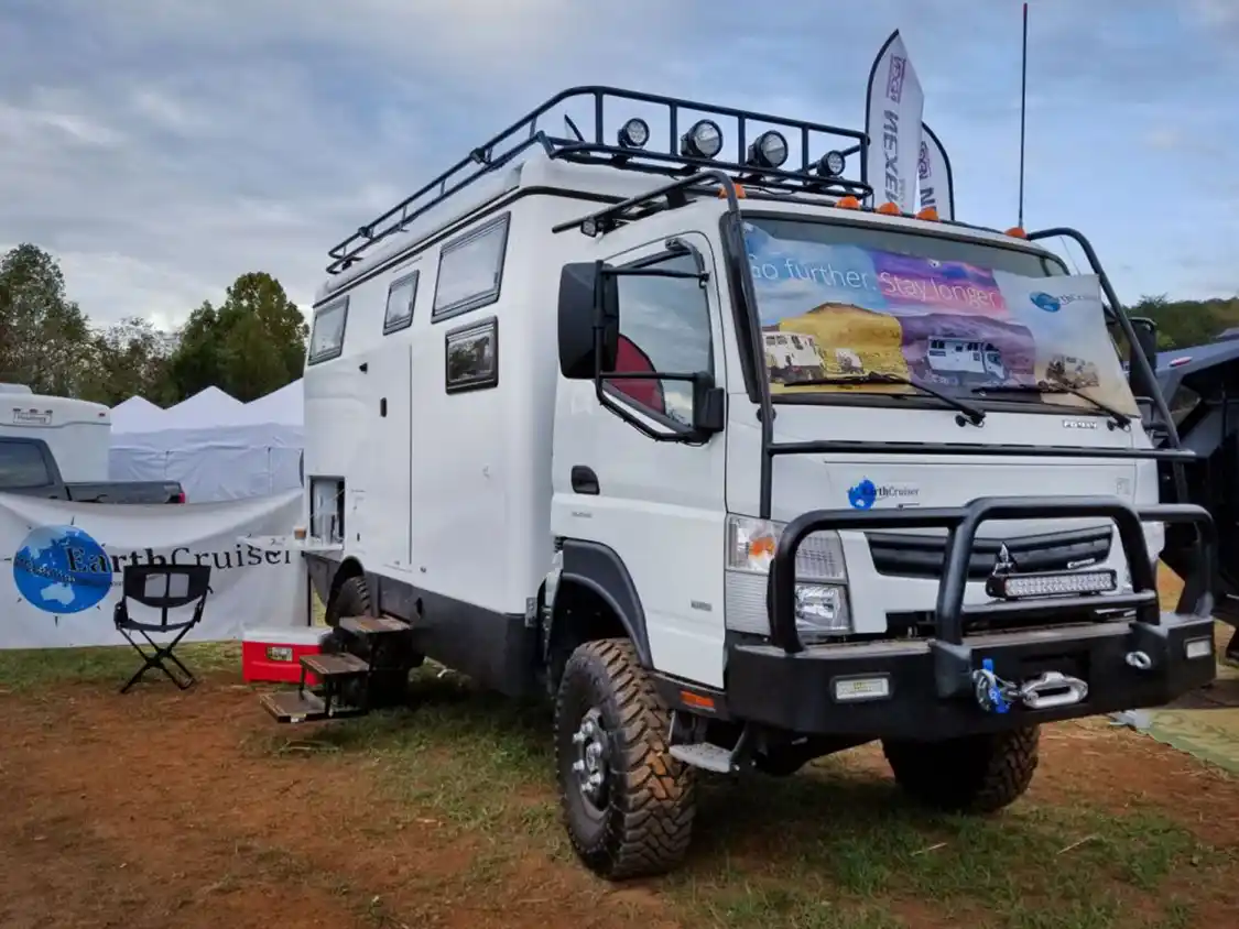 2019 Overland Expo East: Mitsubishi Fuso 4x4 by EarthCruiser