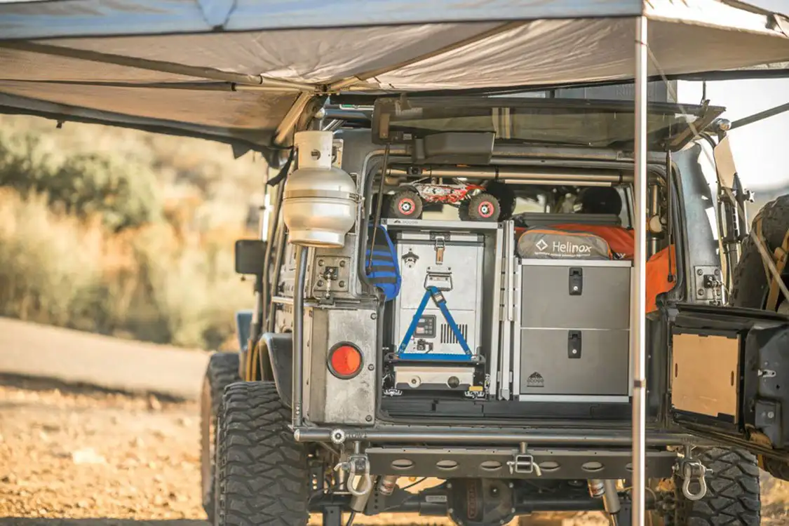 Snomaster fridge and Goose Gear drawer system