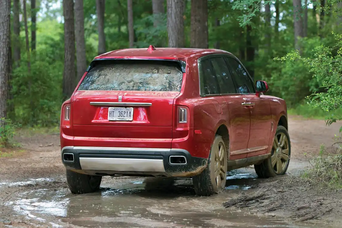 2019 Rolls-Royce Cullinan SUV rearview