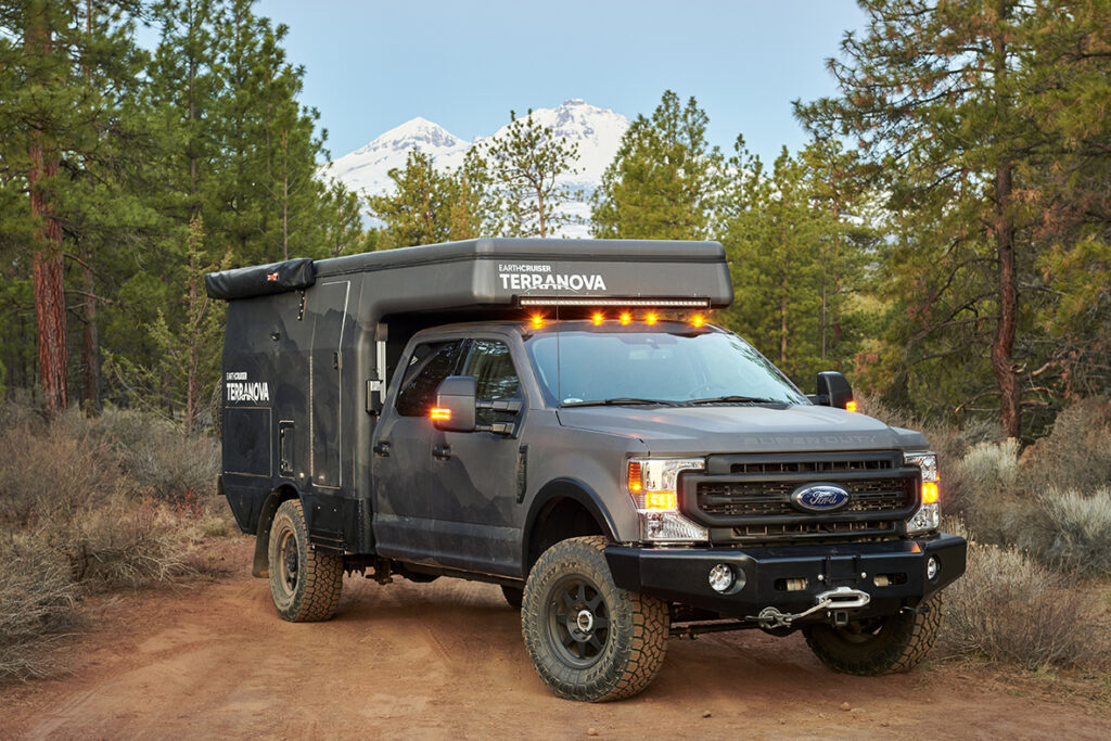 EarthCruiser Terranova Expedition Camper