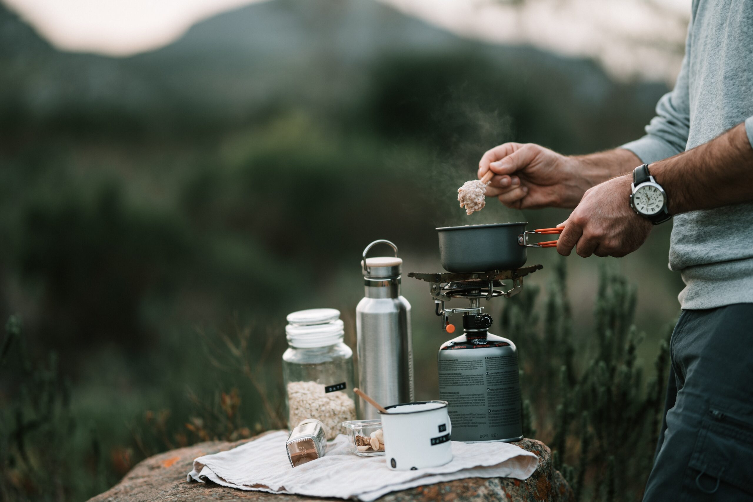 10 Easy Camping Breakfast Ideas